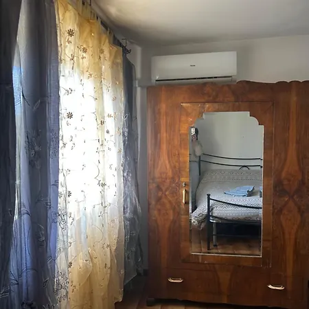 Glam House * מונטפרנדונה