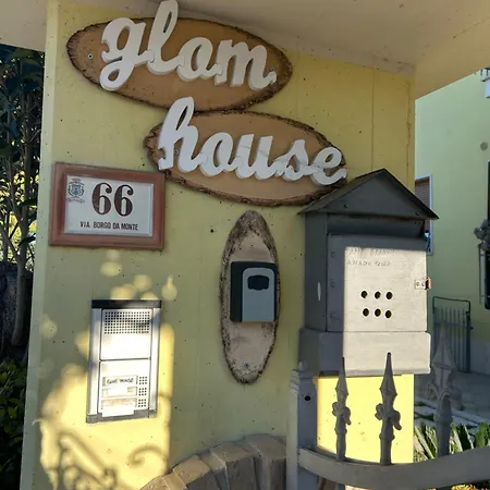 Glam House *